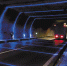 渝湘高速葡萄山隧道安上视觉缓冲灯 有效缓解司机疲劳 - 人民政府