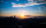 又一个看重庆夜景的绝佳之地：不仅免费，照相霸道惨了 - 重庆晨网