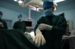 重庆第一“网红”外科医生 百万人看他直播，梦想未来不动手术刀 - 重庆晨网