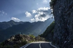 走起！巫山最迷人自驾公路，一条在谷底一条在云端 - 重庆晨网
