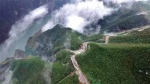 走起！巫山最迷人自驾公路，一条在谷底一条在云端 - 重庆晨网