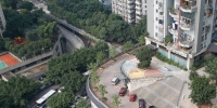 从高处俯视“屋顶马路”。记者 石涛 摄.jpg - 重庆晨网