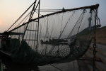 禁渔期结束后的渔民  越来越少的鱼和越来越小的网眼 - 重庆晨网