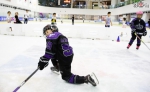 重庆有支少年冰球队 最小的成员仅5岁 - 重庆晨网