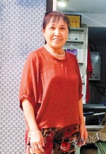 70岁婆婆爱心理发师 5年坚持为残疾人义务服务 - 重庆晨网