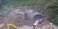 重庆最长高速隧道开建 四小时车程将缩短为一小时 - 重庆晨网