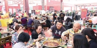 火锅节 三天吃了120多吨食材 - 重庆晨网