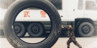 城会玩！即将退伍的重庆武警ps照片 纪念五年军旅时光 - 重庆晨网