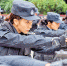 　　2月26日，重庆市公安局特警总队，英姿飒爽的女警进行战术训练。 - 重庆新闻网
