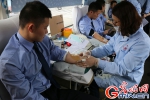 “热血”温暖社会 重庆警察学院开展师生无偿献血活动 - 公安厅