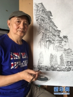 73岁老画家毛笔绘就重庆17座古城门 - 重庆晨网