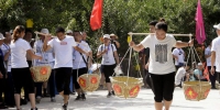 六月二十八日，重庆市农民水果(巫山脆李)采收运动会在“中国脆李之乡”巫山县曲尺乡举行。通讯员 王忠虎 摄 - 重庆新闻网