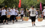 六月二十八日，重庆市农民水果(巫山脆李)采收运动会在“中国脆李之乡”巫山县曲尺乡举行。通讯员 王忠虎 摄 - 重庆新闻网