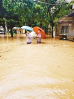 四川持续暴雨 洪峰明天抵渝 - 重庆晨网