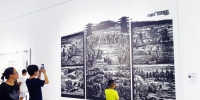 　　7月11日，“桃花盛开·2018首届中国版画作品展(重庆巡展)”在重庆美术馆开展。记者 熊明 摄 - 重庆新闻网