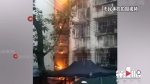 江北小苑春晖园发生火灾 大火从一楼烧到楼顶 - 重庆晨网