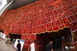 壮观！重庆一医院迎首个医师节 门诊楼挂1600多幅锦旗 - 重庆晨网