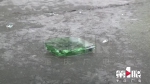 杨家坪天降“玻璃雨” 一名行人被划伤 - 重庆晨网