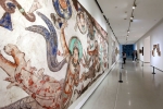 　　九月十四日，四川美术学院虎溪校区美术馆，市民欣赏传统壁画复制与修复研究成果。记者 卢越 摄 - 重庆新闻网
