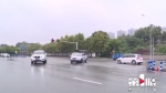 无视红灯冲出停车线 小轿车撞出租车后侧翻造成二次撞击 - 重庆晨网