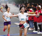 重庆女子半马的小秘密：穿不好看的衣服跑步还不如不跑 - 重庆晨网