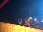 万州坠江公交车今日开始打捞，现场已捞起5具遇难者遗体 - 重庆晨网
