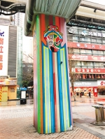 小面、长江索道、解放碑……当重庆城市名片被画上轨道桥墩 - 重庆晨网