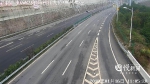 惊险！司机听信导航高速公路两次掉头逆行 - 重庆晨网