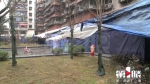 胆子大！公共花园变身“帐篷营地” 里面全用来开麻将馆 - 重庆晨网