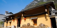 　　村里原先的土坯房变成干净漂亮的民宿。 - 重庆新闻网