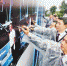 三月十五日，公交集团举行“驾驶员文明驾驶万人签名”启动仪式，承诺争当安全文明行车表率。记者 罗斌 摄 - 重庆新闻网