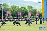 （社会）（2）重庆：感受军旅生活 接受国防教育 - 新华网