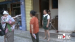 奇葩租客丢下母亲一去不回，急坏房东：她在小区捡了3年垃圾吃 - 重庆晨网