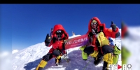 她是首位登顶珠峰的重庆女性 每次登山都是重生 - 重庆晨网