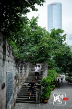 重庆：人在城门里，城在城门外 - 重庆晨网