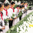 唐良智张轩王炯出席重庆市社会各界向革命英烈敬献花篮仪式 - 重庆晨网