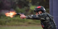 火力全开！直击武警重庆特战队员实弹射击训练 - 重庆晨网