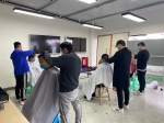 重庆“流动理发店”开张了 - 重庆晨网