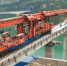 渝怀铁路二线涪秀段重点工程乌江右线大桥贯通 - 重庆晨网