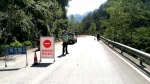 G211国道走马镇山体塌方路段，已恢复半幅道路通行 - 重庆晨网