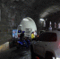 重庆山洞里现加油站车主加油需先“进洞” - 重庆晨网