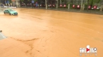 强降雨致黔江多路段严重积水 最深超80厘米 - 重庆晨网