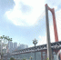 红岩村嘉陵江大桥“红”起来了 还差“一丁(4986604)-20200802164153.jpg - 重庆晨网