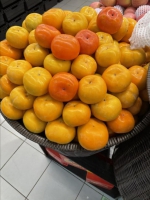 脆柿进入重庆市场 有的3块多一斤，有的一斤20多 - 重庆晨网