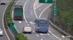 大客车高速段发生故障还强行行驶，最终…… - 重庆晨网