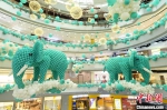 重庆：上万只气球装饰成大象营造梦幻浪漫场景 - 重庆晨网