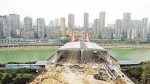 曾家岩嘉陵江大桥进行收尾施工 有望年底建成通车 - 重庆晨网