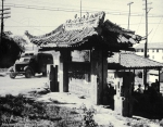 老照片，抗战胜利后的重庆，江边房子依旧破烂市井生活恢复繁闹 - 重庆晨网