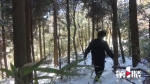 52岁冰雪行者 每天步行20多公里山路只为一件事 - 重庆晨网