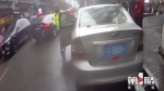 车牌“戴口罩” 躲了监控 来了警察 - 重庆晨网